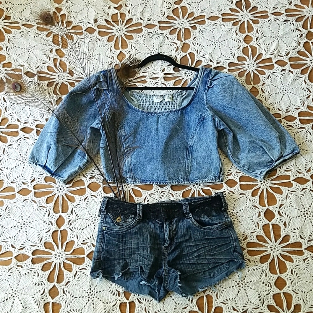 NWT Levis Puff Sleeve Jean Crop Top